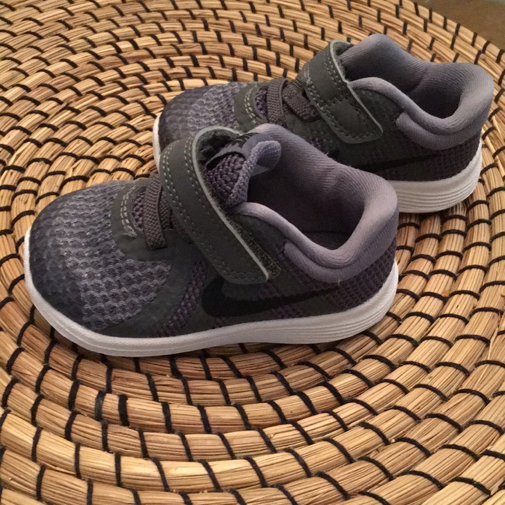 Nike Flex Gray baby boy shoes